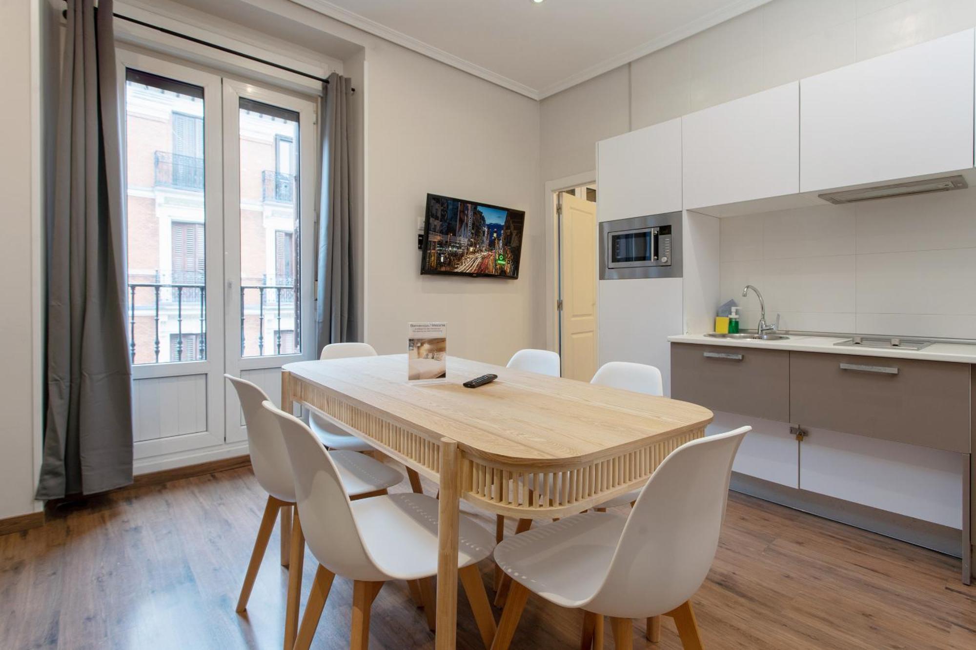 Apartamentos Nickel Мадрид Екстер'єр фото
