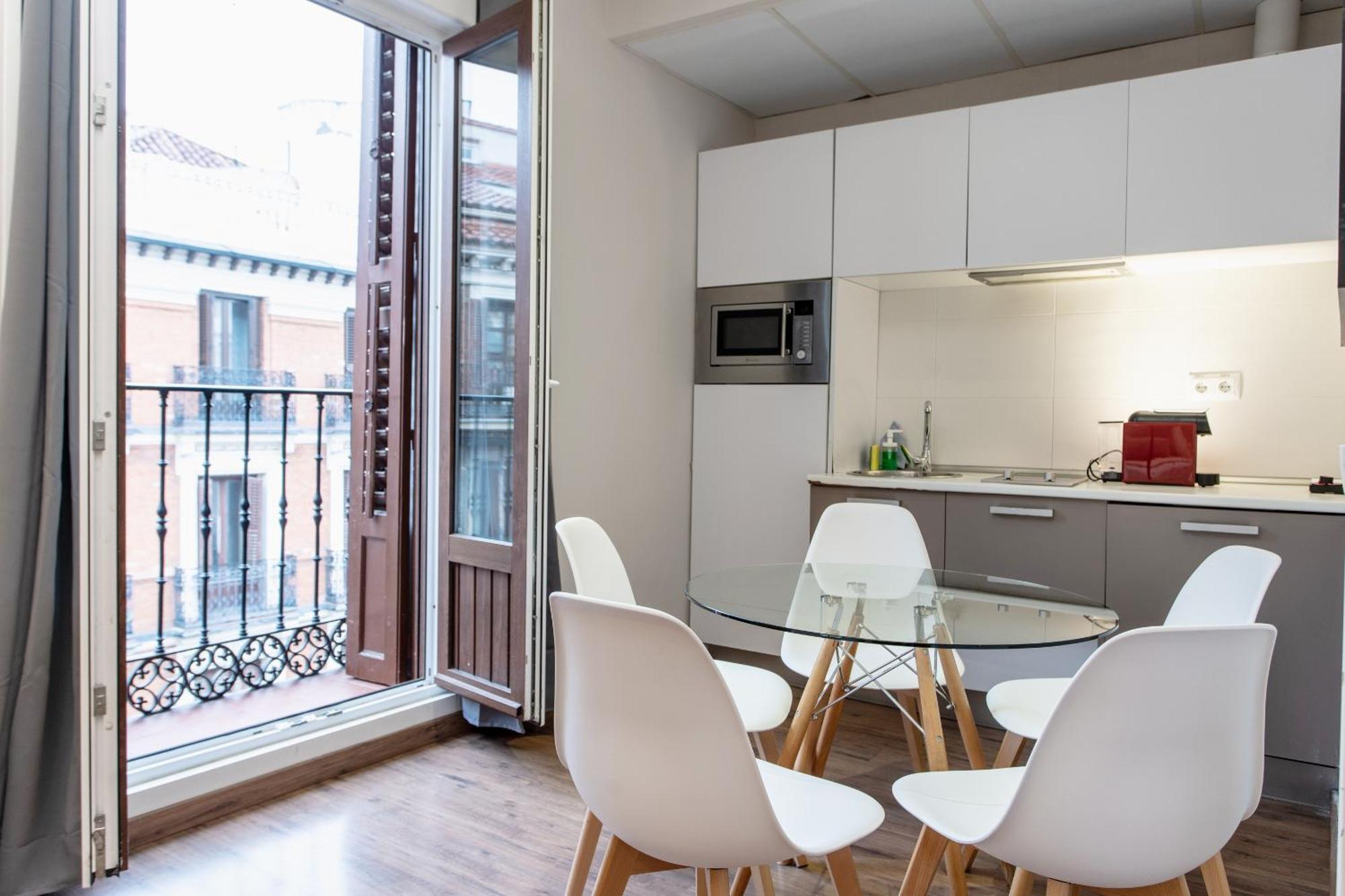Apartamentos Nickel Мадрид Екстер'єр фото