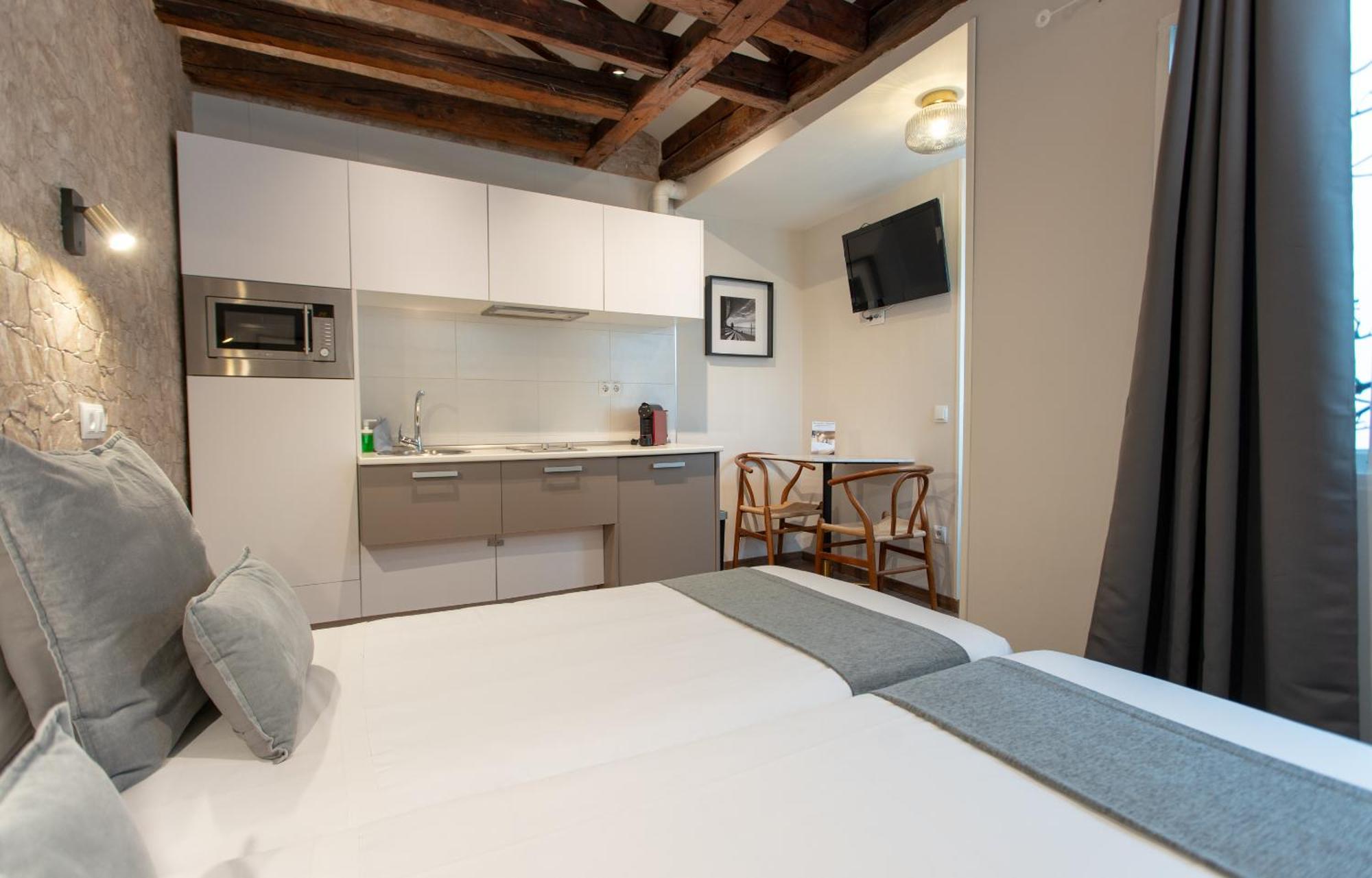Apartamentos Nickel Мадрид Екстер'єр фото