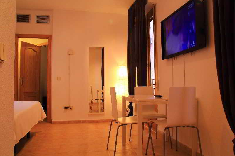 Apartamentos Nickel Мадрид Екстер'єр фото