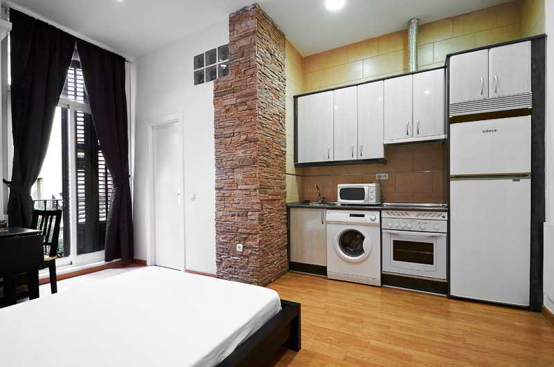 Apartamentos Nickel Мадрид Екстер'єр фото